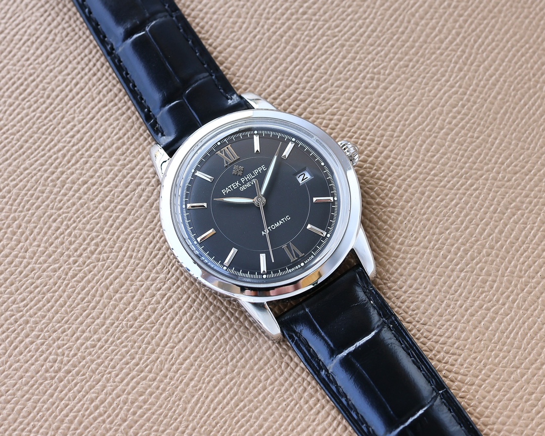 Patek Philippe watches with original 9015® movement