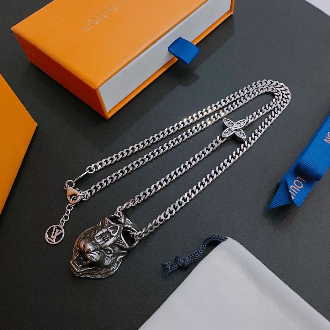 Louis Vuitton Rockabilly punk thai silver vintage silver necklace for couples with 60cm adjustable length