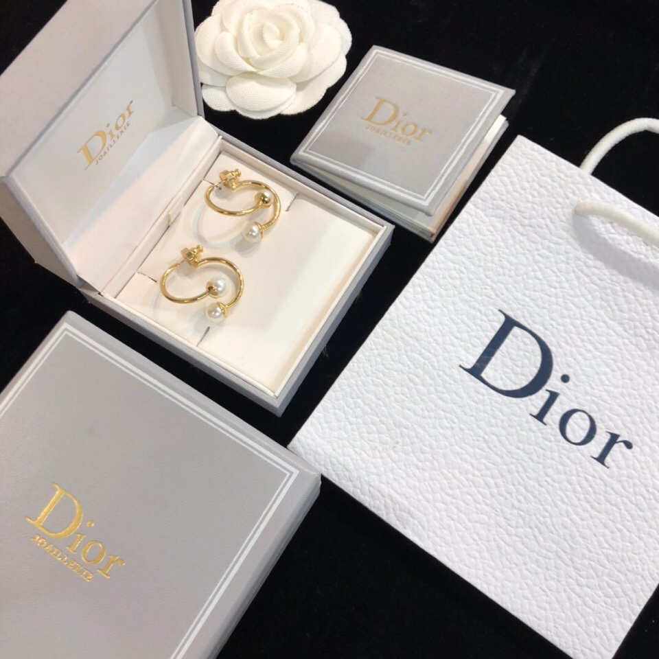 Dior earrings