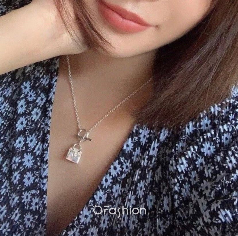 Hermes necklace