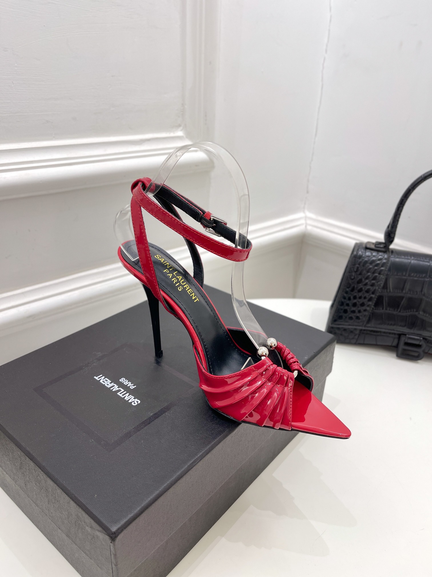 𝙎𝙖𝙞𝙣𝙩 𝙇𝙖𝙪𝙧𝙚𝙣𝙩 | 𝟐𝟎𝟐𝟏/𝐒𝐒 𝐧𝐞𝐰 YSL｜Roland 2022/fw early spring new baked high heels