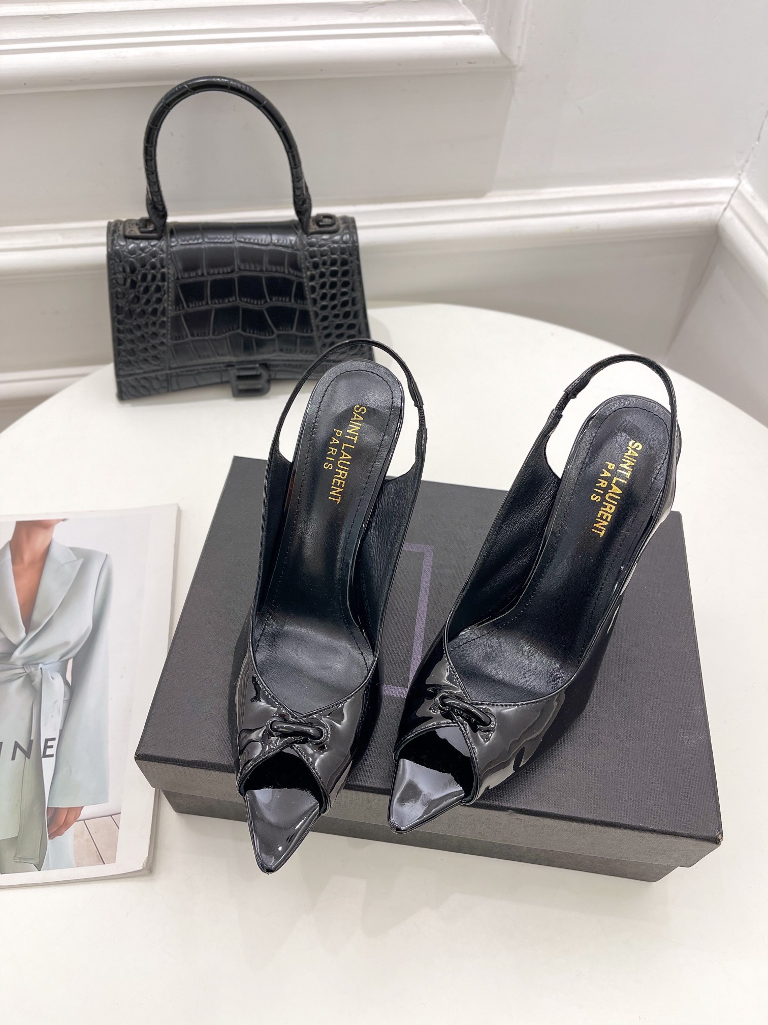 𝙎𝙖𝙞𝙣𝙩 𝙇𝙖𝙪𝙧𝙚𝙣𝙩 | 𝟐𝟎𝟐𝟏/𝐒𝐒 𝐧𝐞𝐰 YSL｜Roland 2022/fw early spring new baked high heels