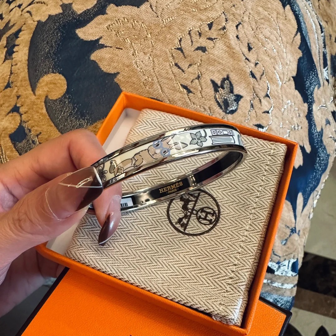 Hermes bracelet