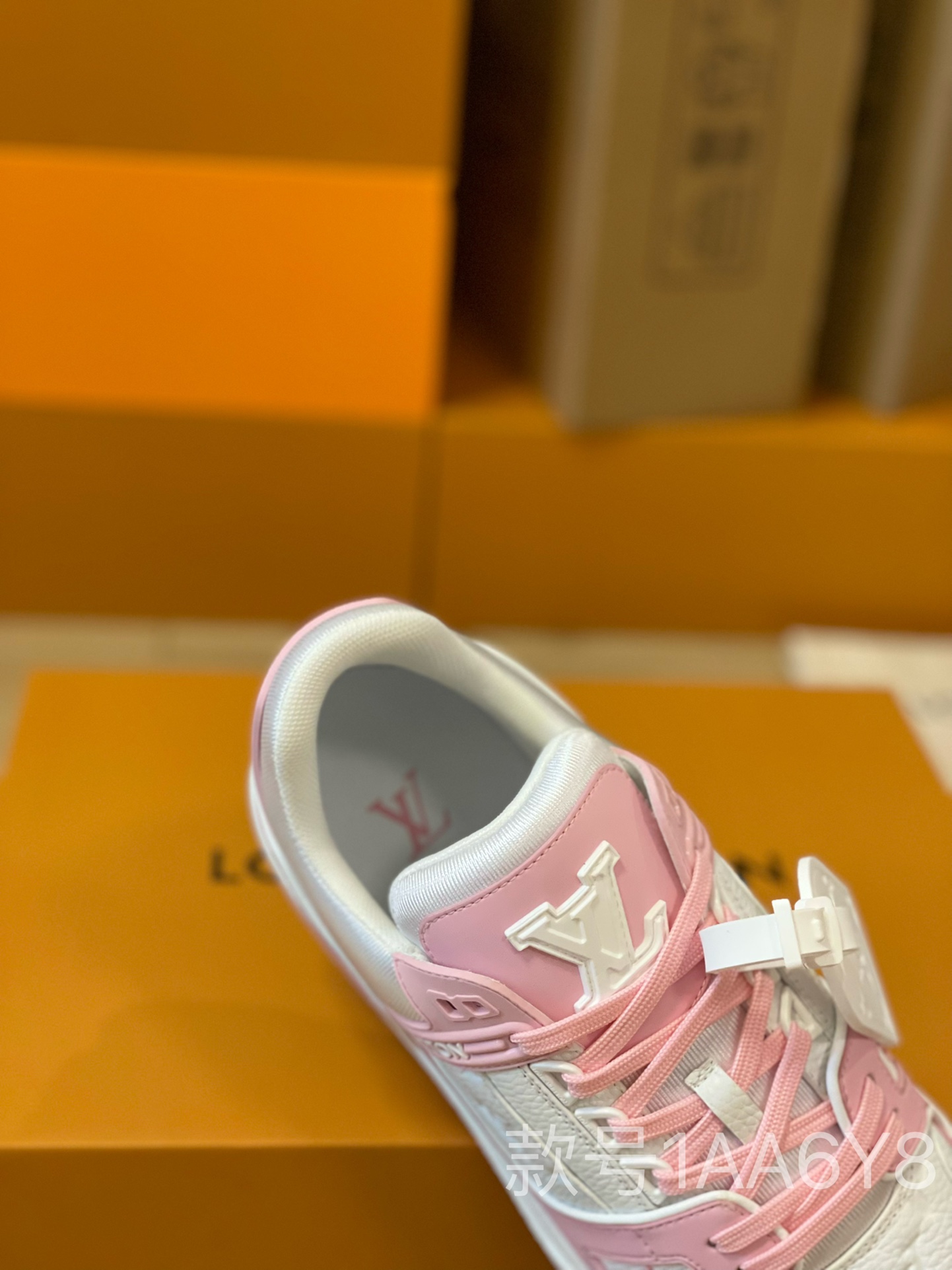 Louis Vuitton Trainer men's style 1AA6Y8