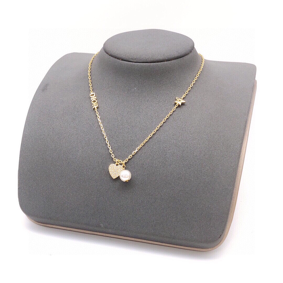 Dior Heart Pearl Necklace