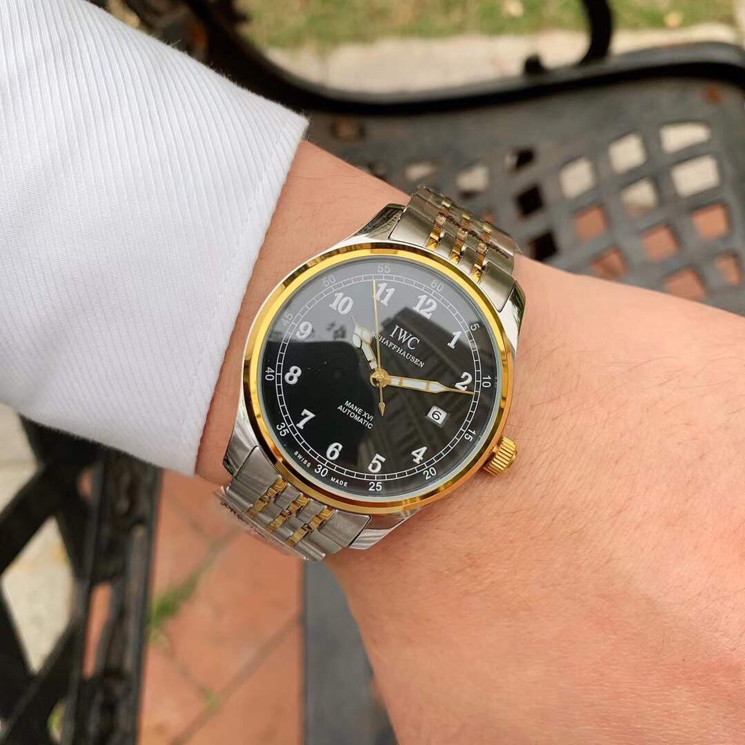 IWC- Vanguard - Men's Watch Mechanical Automatic Movement Mineralized Glass 316L Stainless Steel Case