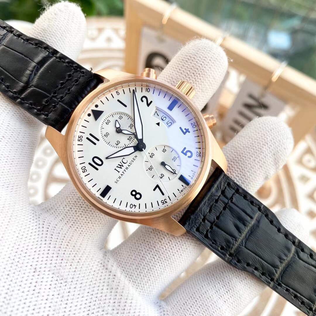 IWC- Vanguard - Men's Watch Mechanical Automatic Movement Mineralized Glass 316L Stainless Steel Case