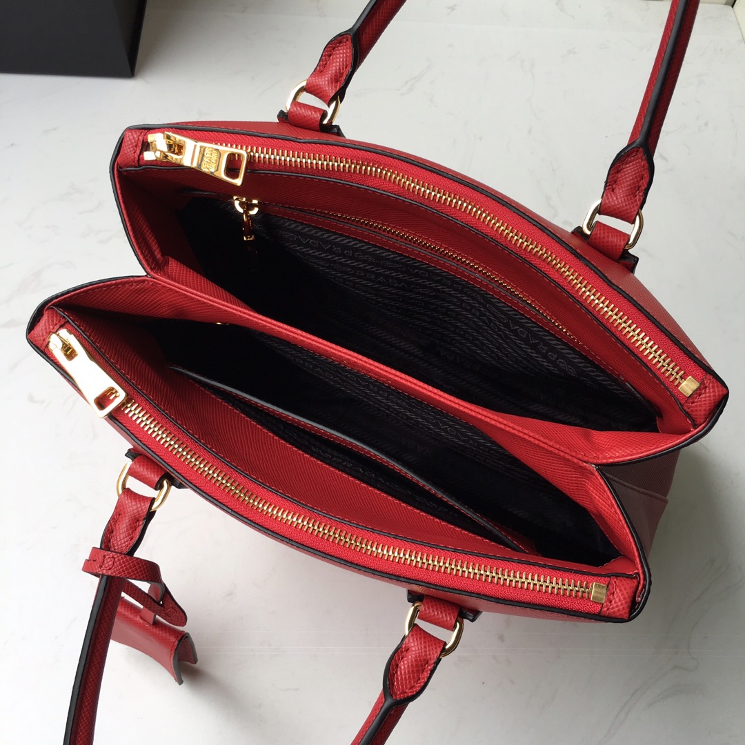 𝐏𝐑𝐀𝐃𝐀 1BA232 Handbag