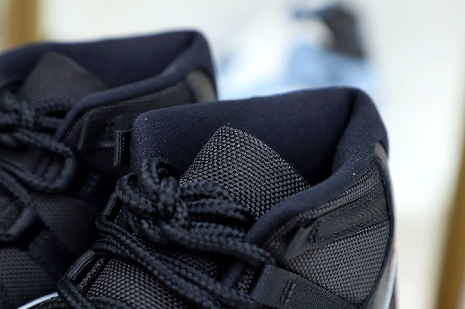 AIR JORDAN 11 RETRO BRED 2019