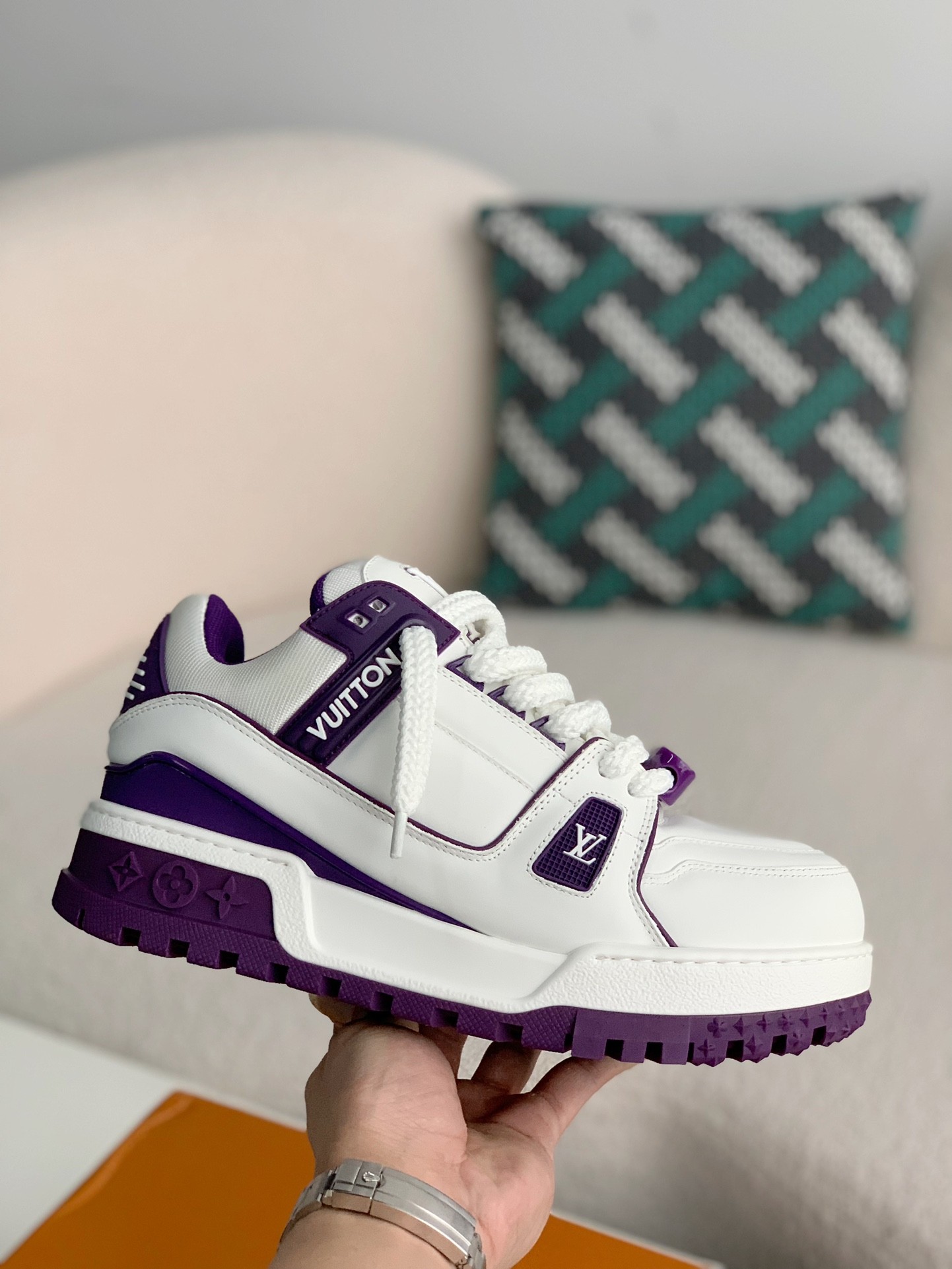 LOUIS VUITTON TRAINER MAXI SNEAKERS