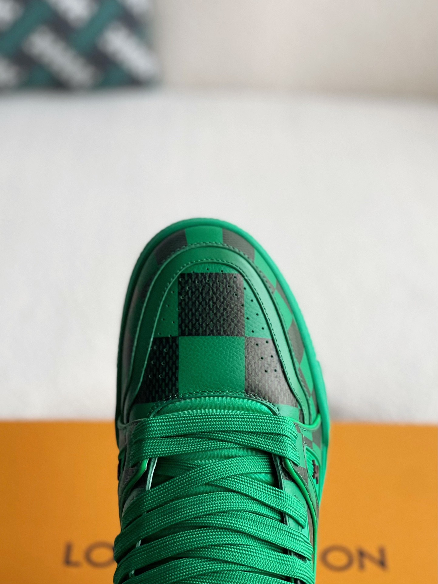 LOUIS VUITTON TRAINER MAXI SNEAKERS