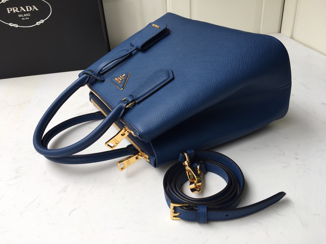 𝐏𝐑𝐀𝐃𝐀 1BA232 Handbag