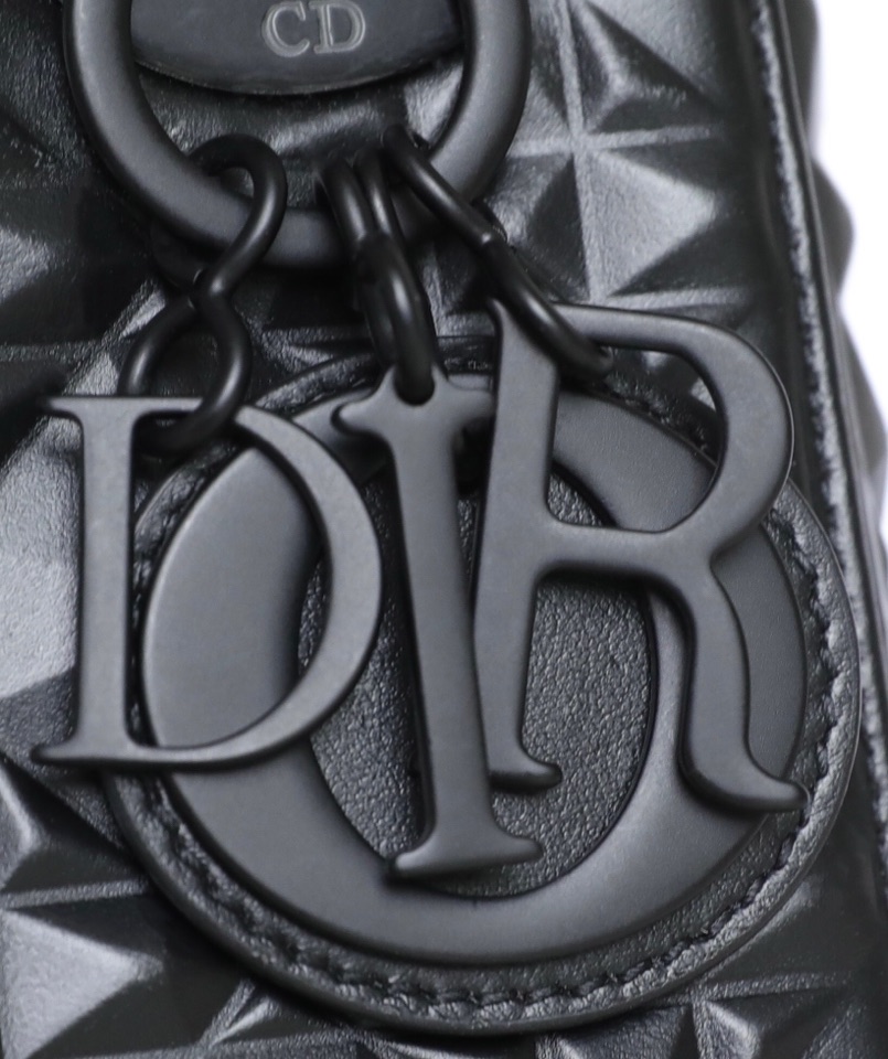 LADY DIOR Diamond Shaped Vine Black DR-081