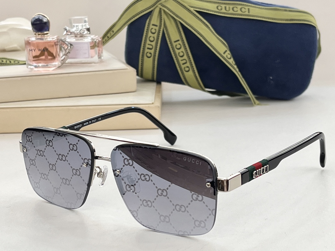 GUCCI square GG1235