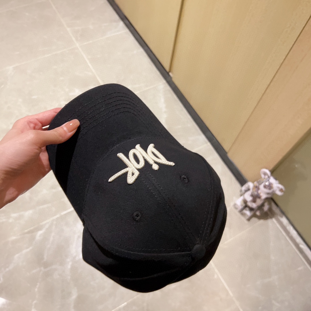DIOR baseball cap