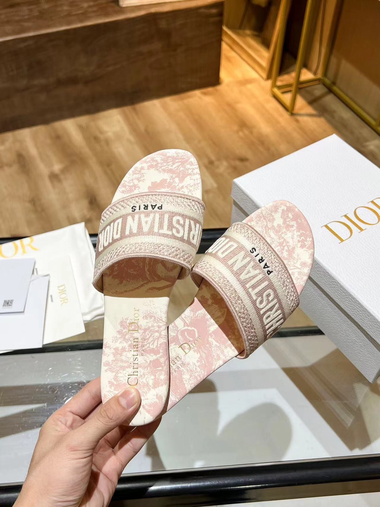 Dior slippers