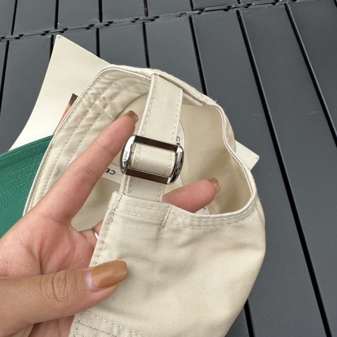 CELINE Arc de Triomphe baseball cap