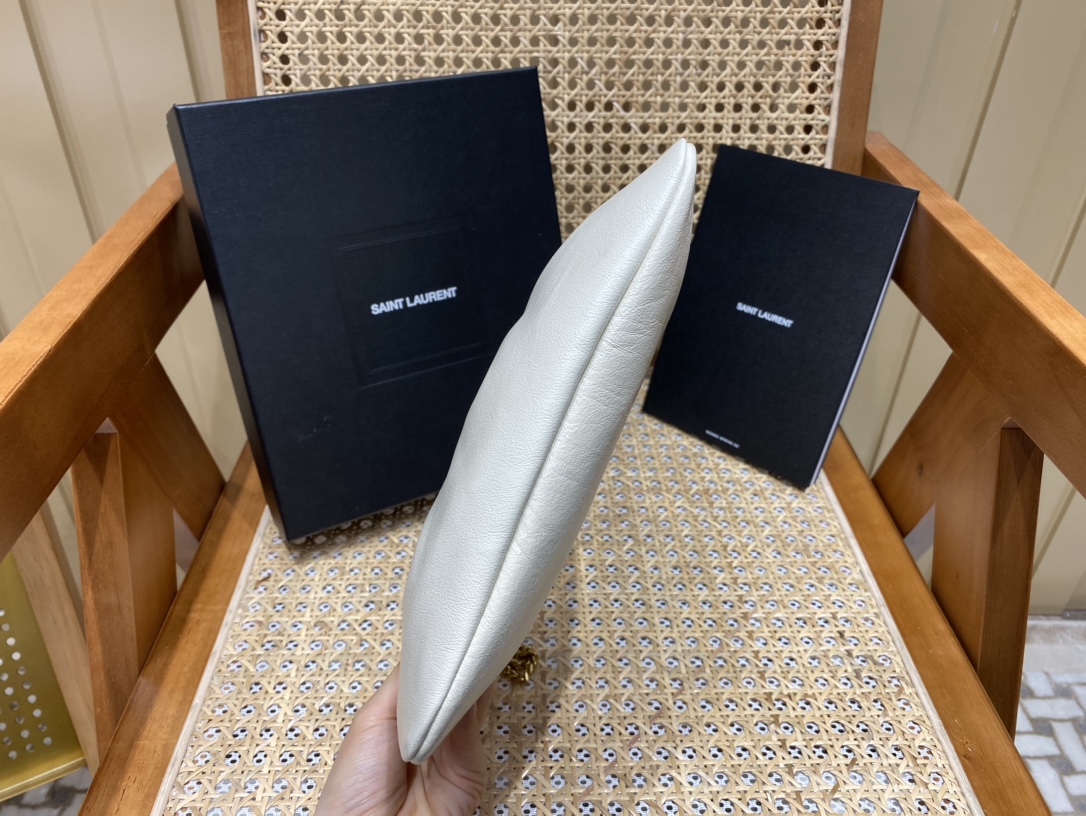 SAINT LAURENT ▪️ 𝗠𝗶𝗻𝗶 𝗹𝗲𝗮𝘁𝗵𝗲𝗿 𝘀𝗵𝗼𝘂𝗹𝗱𝗲𝗿 𝗯𝗮𝗴▪️681632original leather