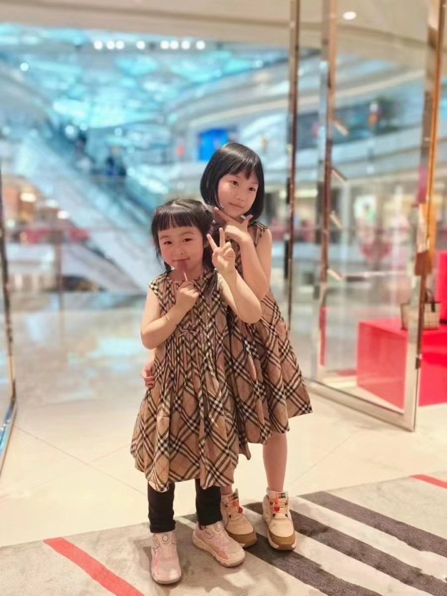 Burberry new girls skirt suit