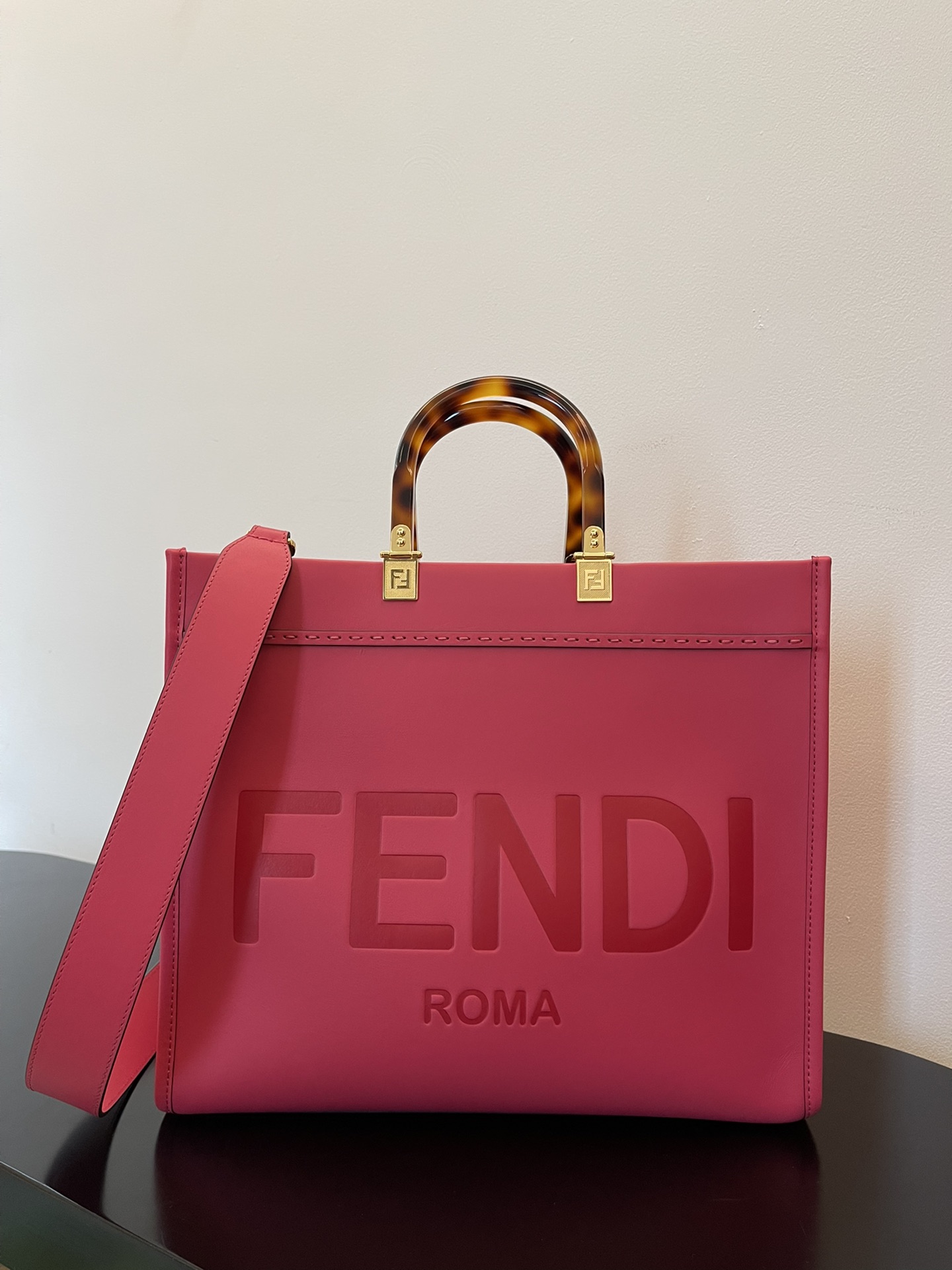 FENDI small dragon fruit color new size shine tote special package 