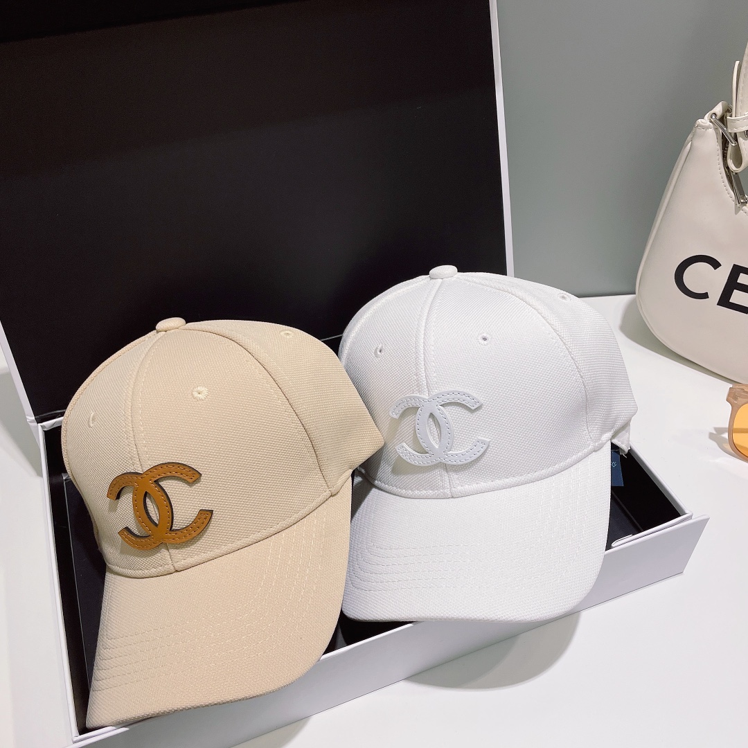 [CHANEL Chanel] new counter synchronization baseball cap