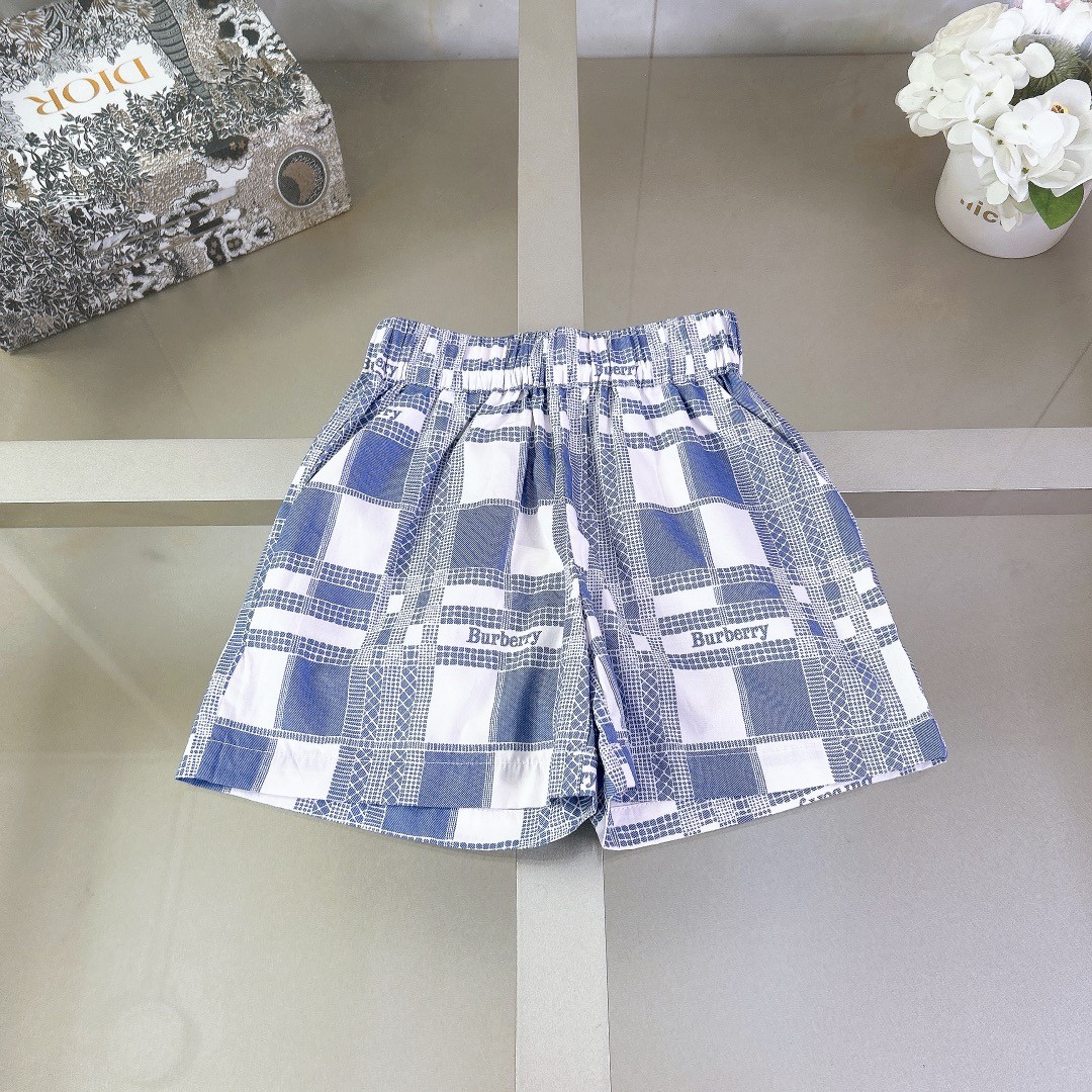 Burberry new boys and girls suits