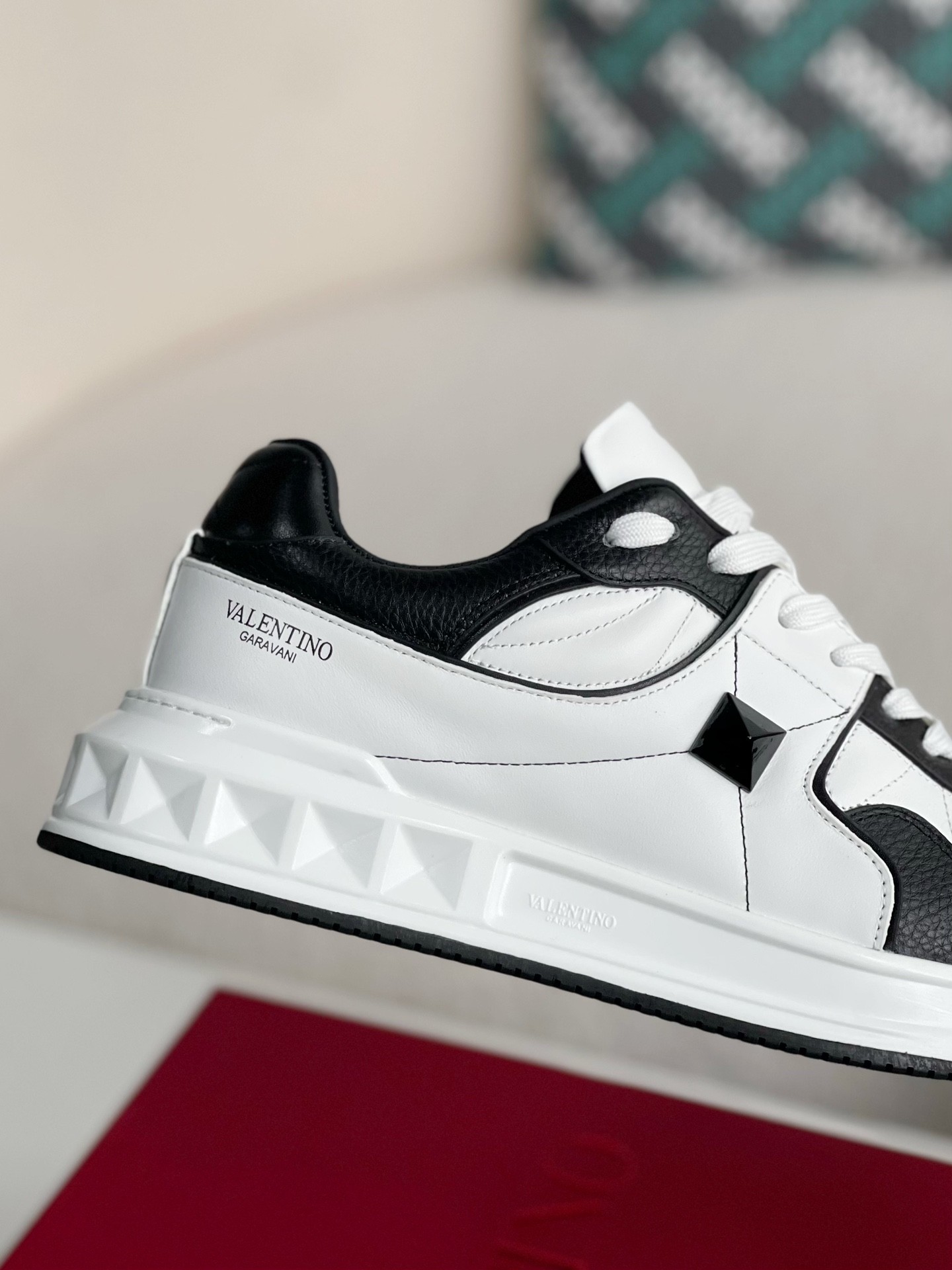 Valentino Sneakers