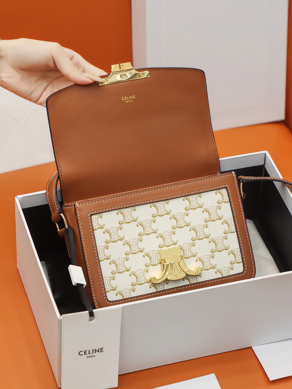 𝐂𝐞𝐥𝐢𝐧𝐞   𝐓𝐄𝐄𝐍 𝐓𝐑𝐈𝐎𝐌𝐏𝐇𝐄 #188882#