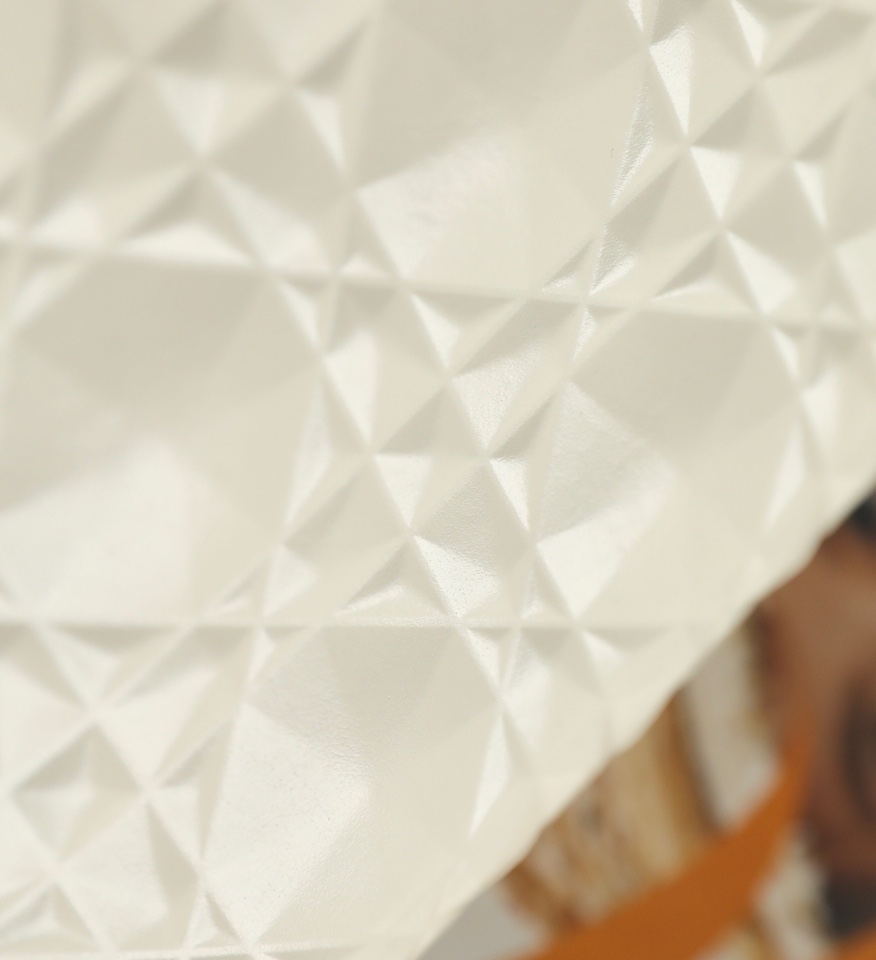 Dior Lady D-Joy is a classic style of the Goliath Bible