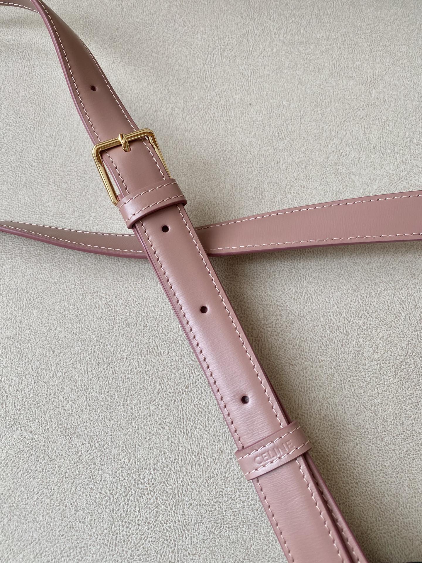 𝐂𝐞𝐥𝐢𝐧𝐞 Triomphe Medium 22.5cm