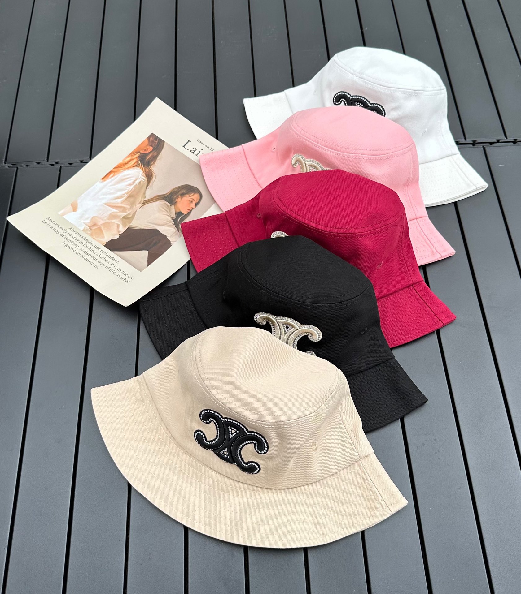 Celine's original single fisherman hat, his sun hat with a large brim