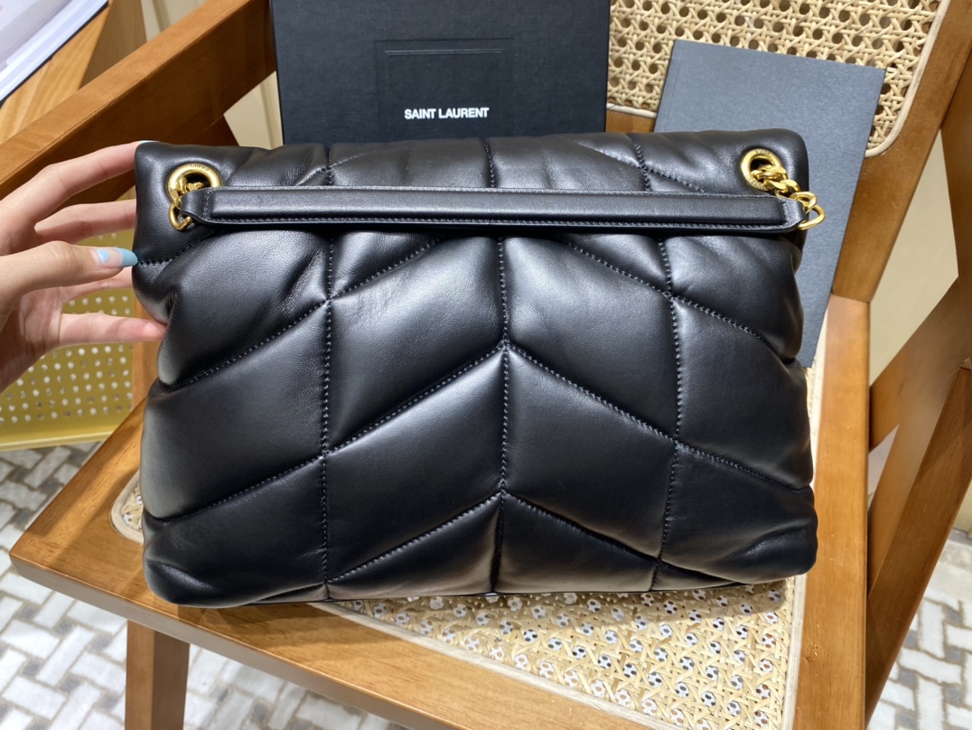 SAINT LAURENT #𝙇𝙤𝙪𝙇𝙤𝙪 𝙥𝙪𝙛𝙛𝙚𝙧#57747(large gold buckle)