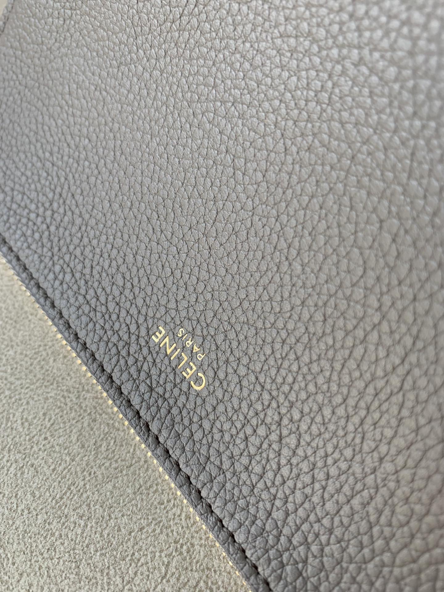 𝐂𝐞𝐥𝐢𝐧𝐞 BUCKET 16 bucket bag in smooth calfskin