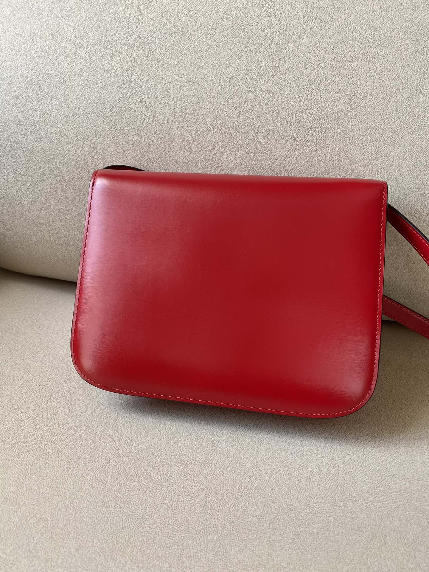 𝐂𝐞𝐥𝐢𝐧𝐞 CLASSIC