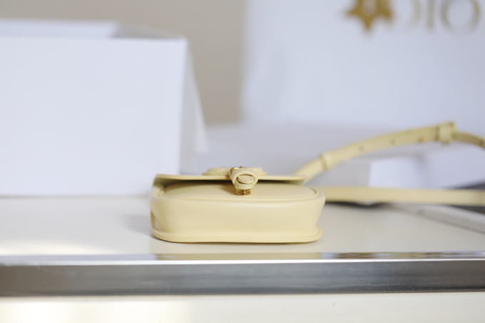 Dior Bobby Mini ✨ Light yellow DR-86