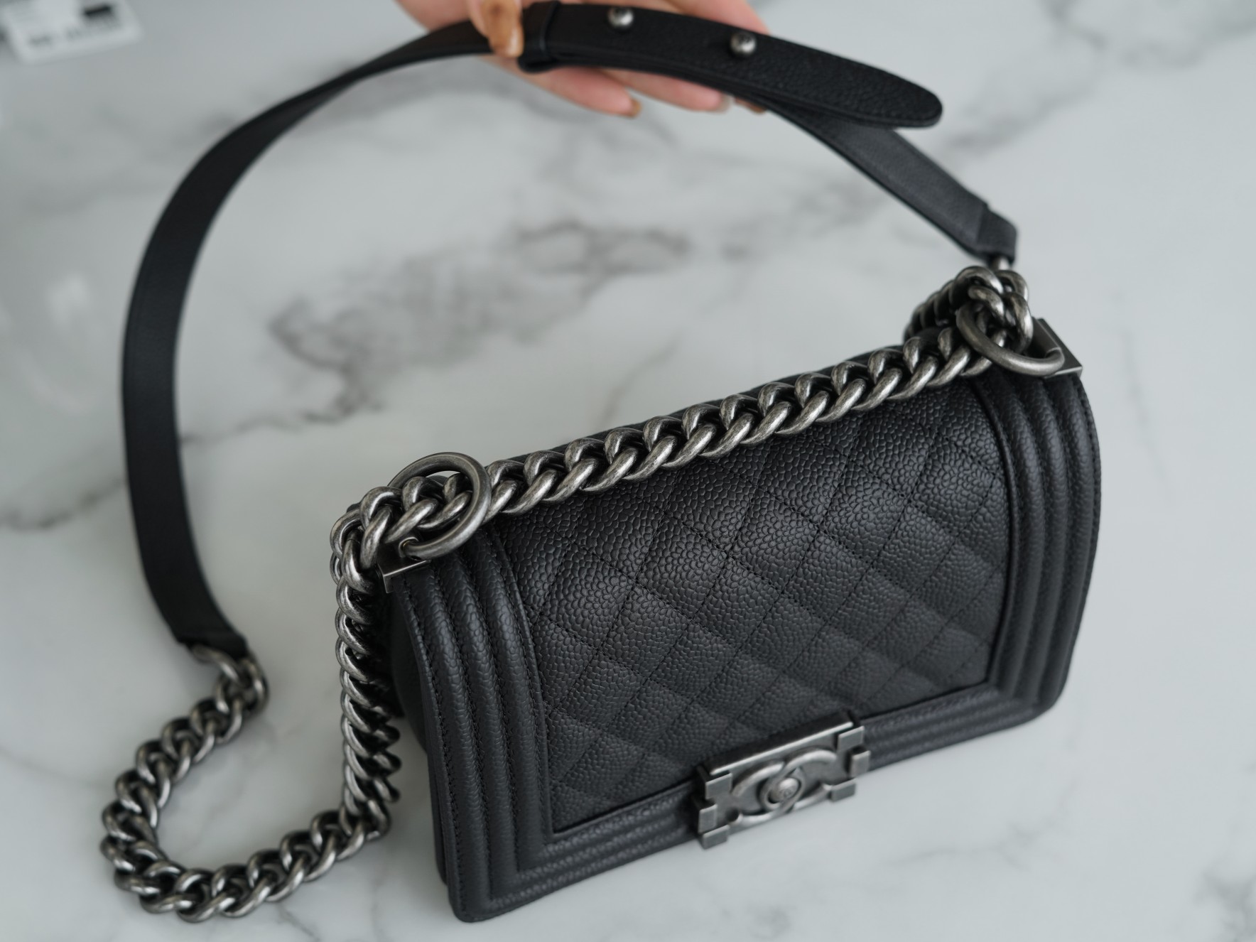 𝗖𝗵𝗮𝗻𝗲𝗹 𝗟𝗲𝗯𝗼𝘆 Imported custom caviar calfskin:Large ball pattern Small  Black Silver
