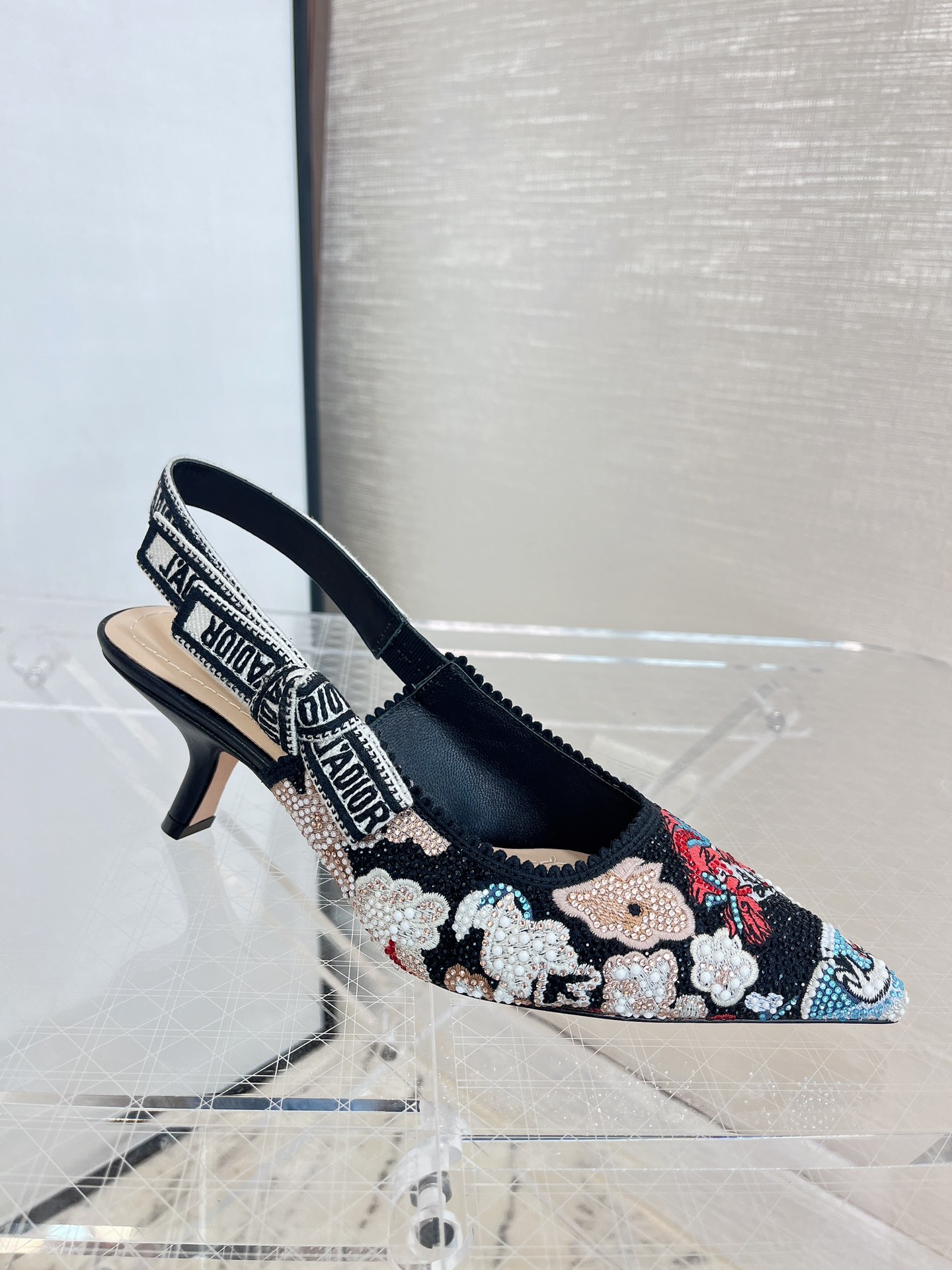 𝐉'𝐀𝐝𝐢𝐨𝐫 ｜𝟐𝟎𝟐𝟑𝐒𝐒/𝐧𝐞𝐰 Printed embroidered high heels