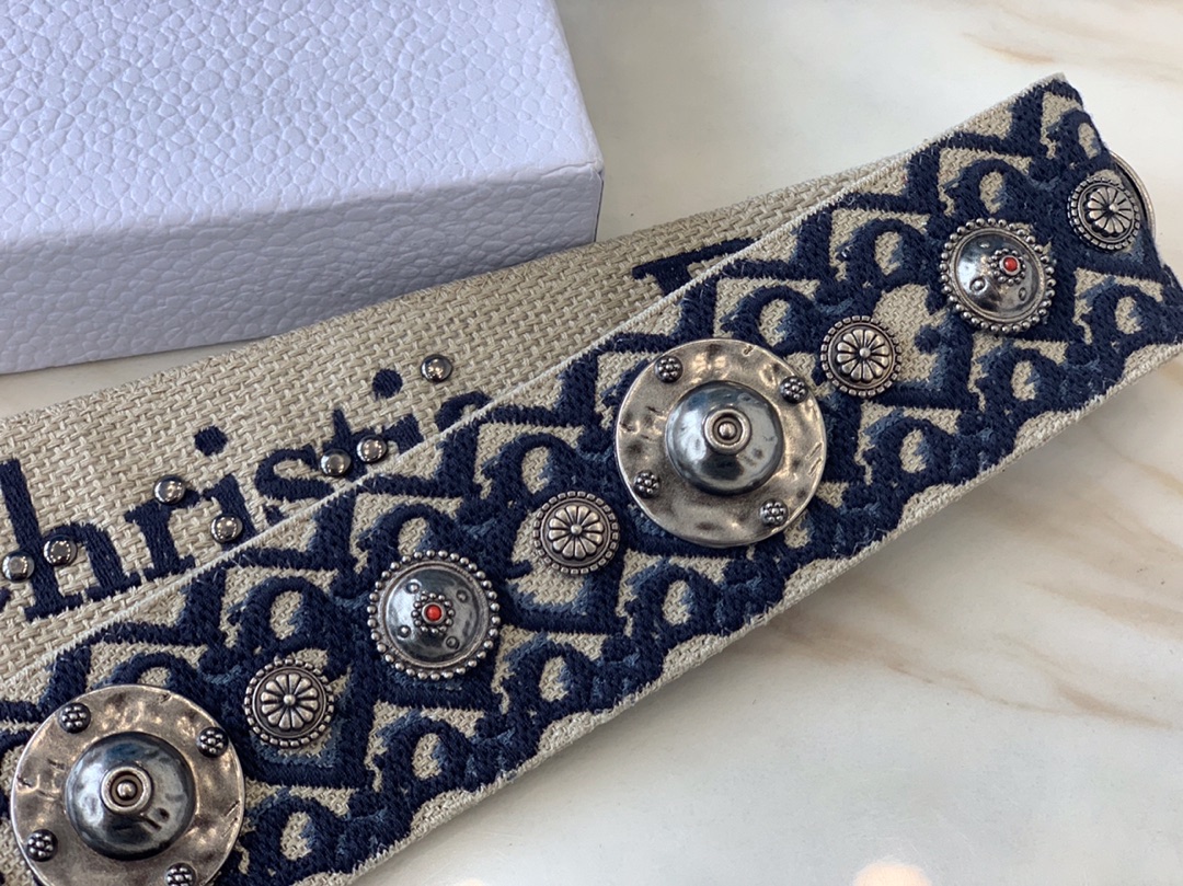 Dior personalized shoulder strap Imported custom solid brass hardware