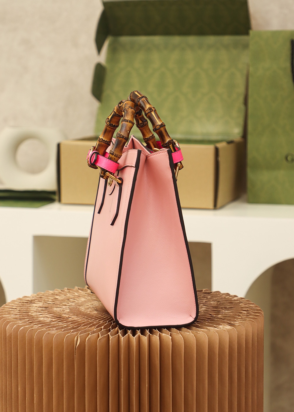 GUCCI I𝐃𝐢𝐚𝐧𝐚 小号#660195