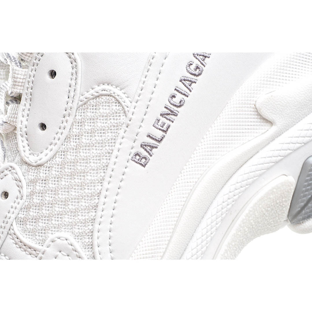 Balenciaga Triple S dad shoes running shoes
