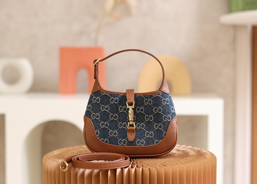 GUCCI 𝙅𝙖𝙘𝙠𝙞𝙚 1961 𝙈𝙞𝙣𝙞Retro Denim Series Original Leather #637092