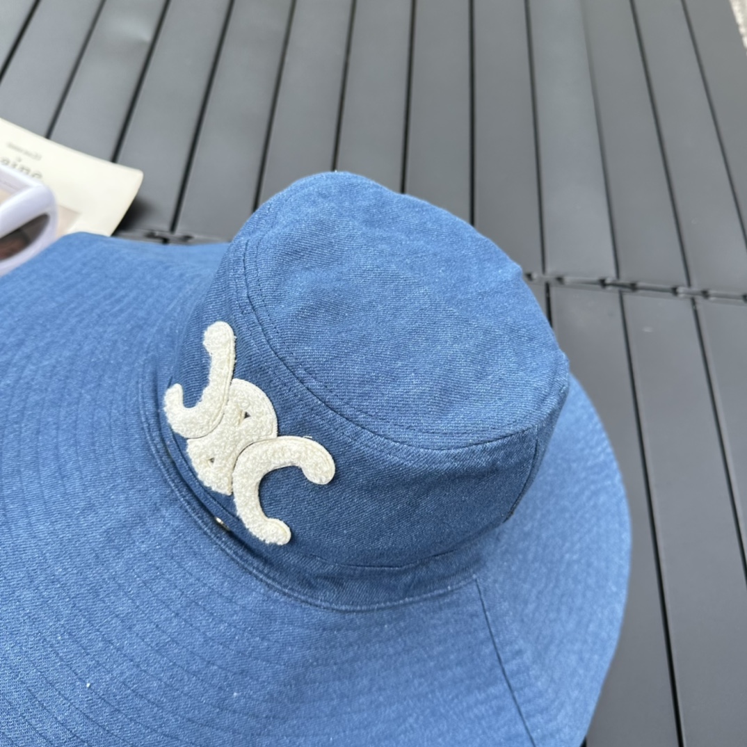 Loewe 23 Spring/Summer Canvas Cotton Baseball Cap Printed Letters