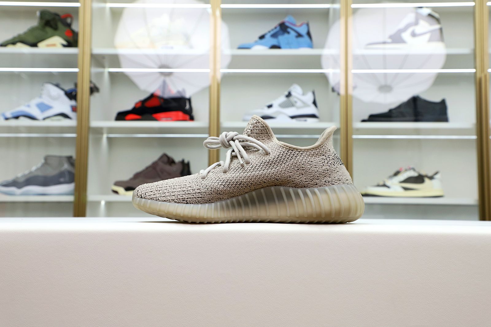 Yeezy boost 350 v2 slate