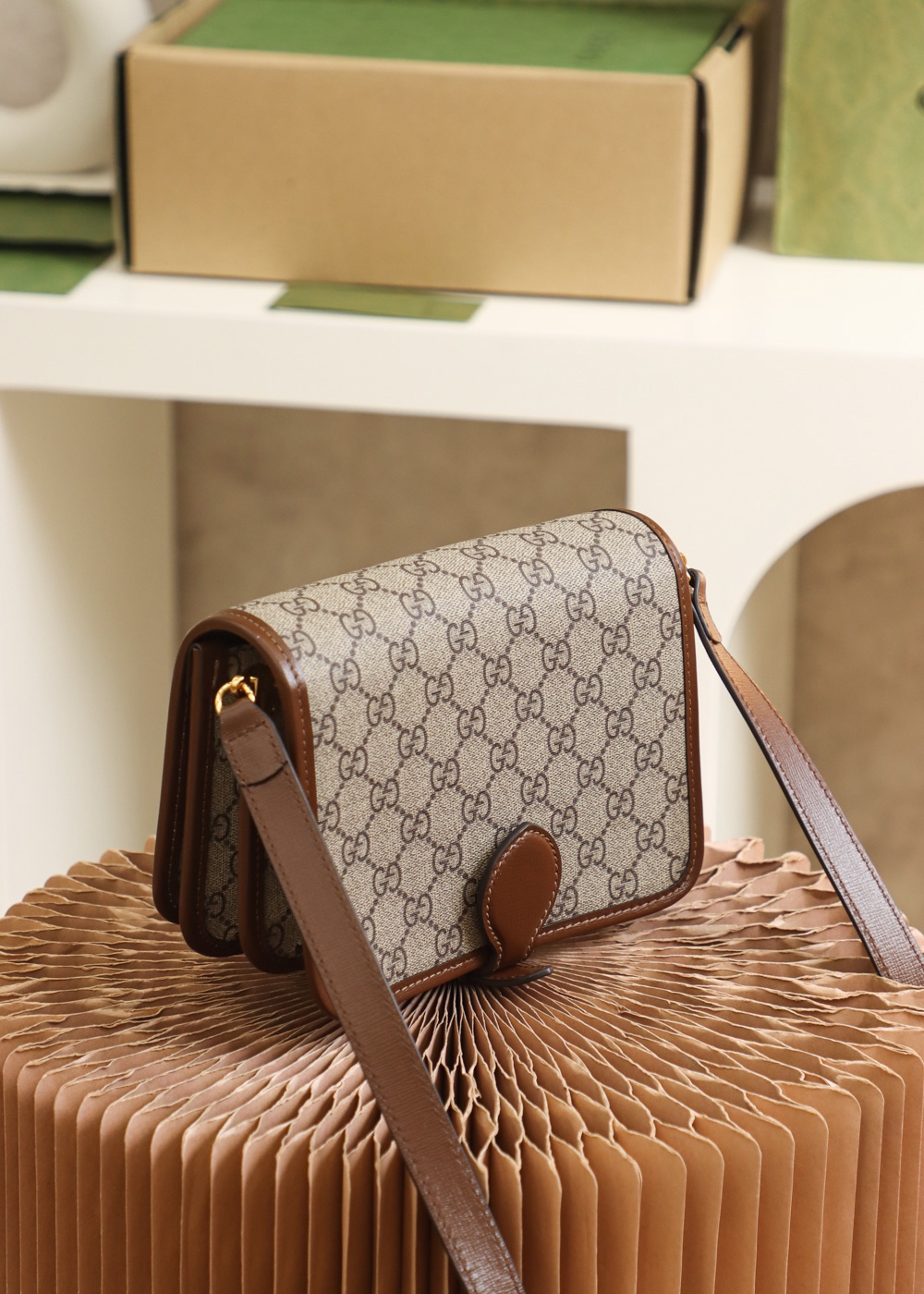 GUCCI 𝐑𝐞𝐭𝐫𝐨 mini shoulder bag #671620#