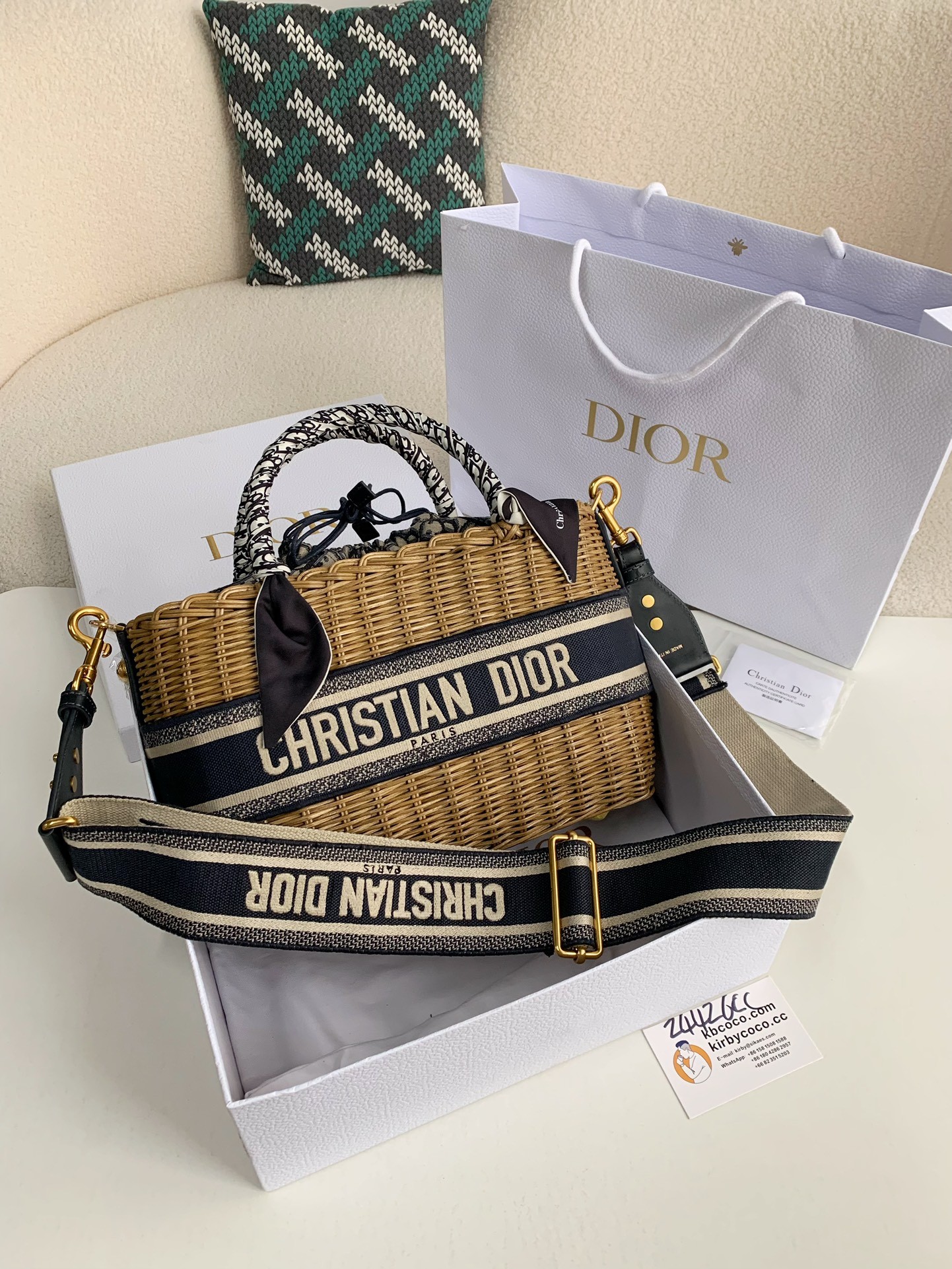 Dior Bamboo Bag Size:28*21*12cm