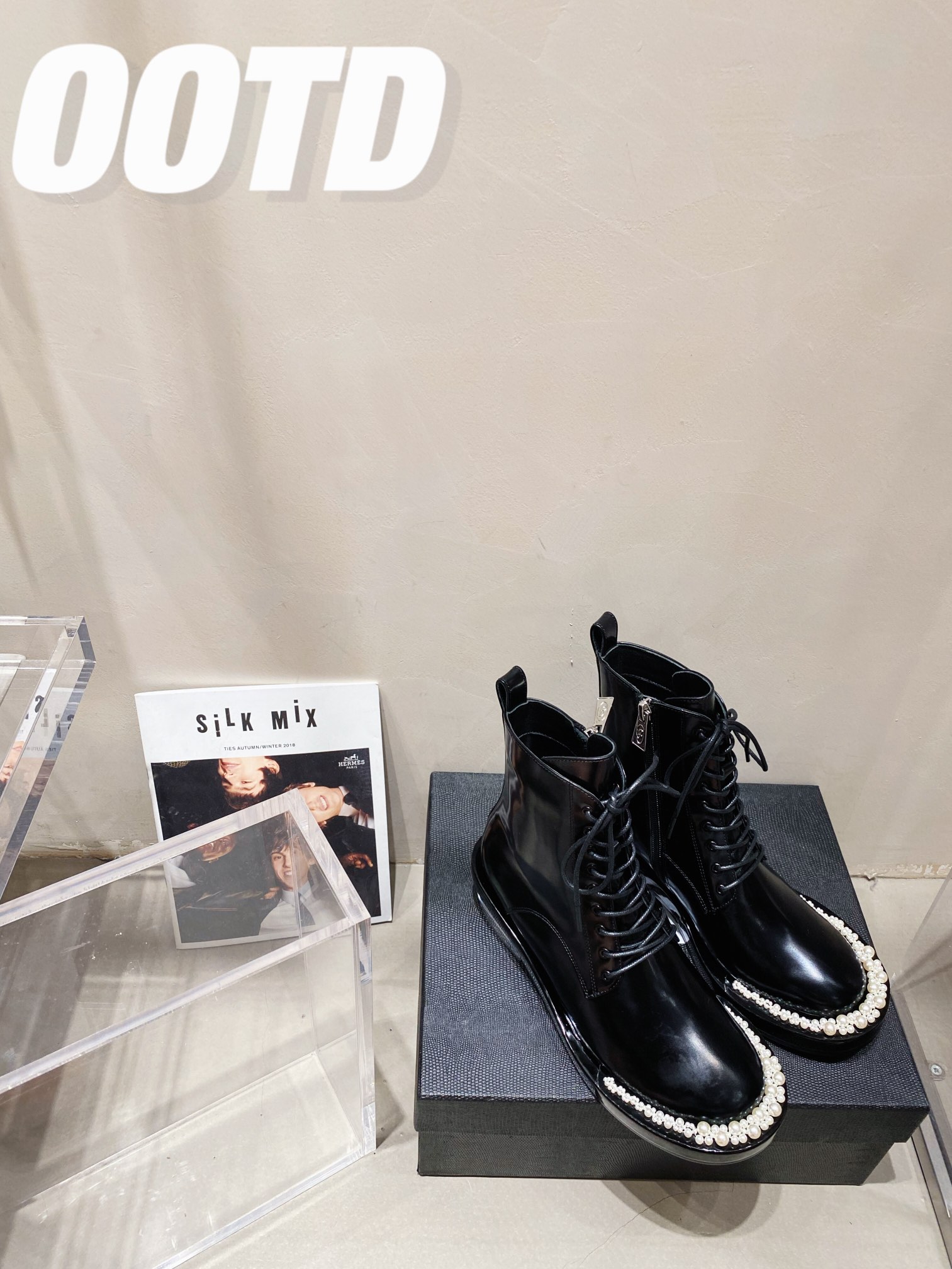 SR&HM | 𝟐𝟎𝟐𝟏/𝐒𝐒 𝐧𝐞𝐰 Sr&Hm niche designer brand 2021 fall/winter new biker boots