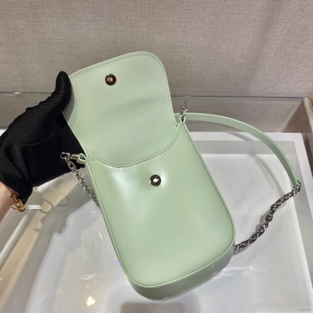 𝐏𝐑𝐀𝐃𝐀  New mobile phone bag 1BH185