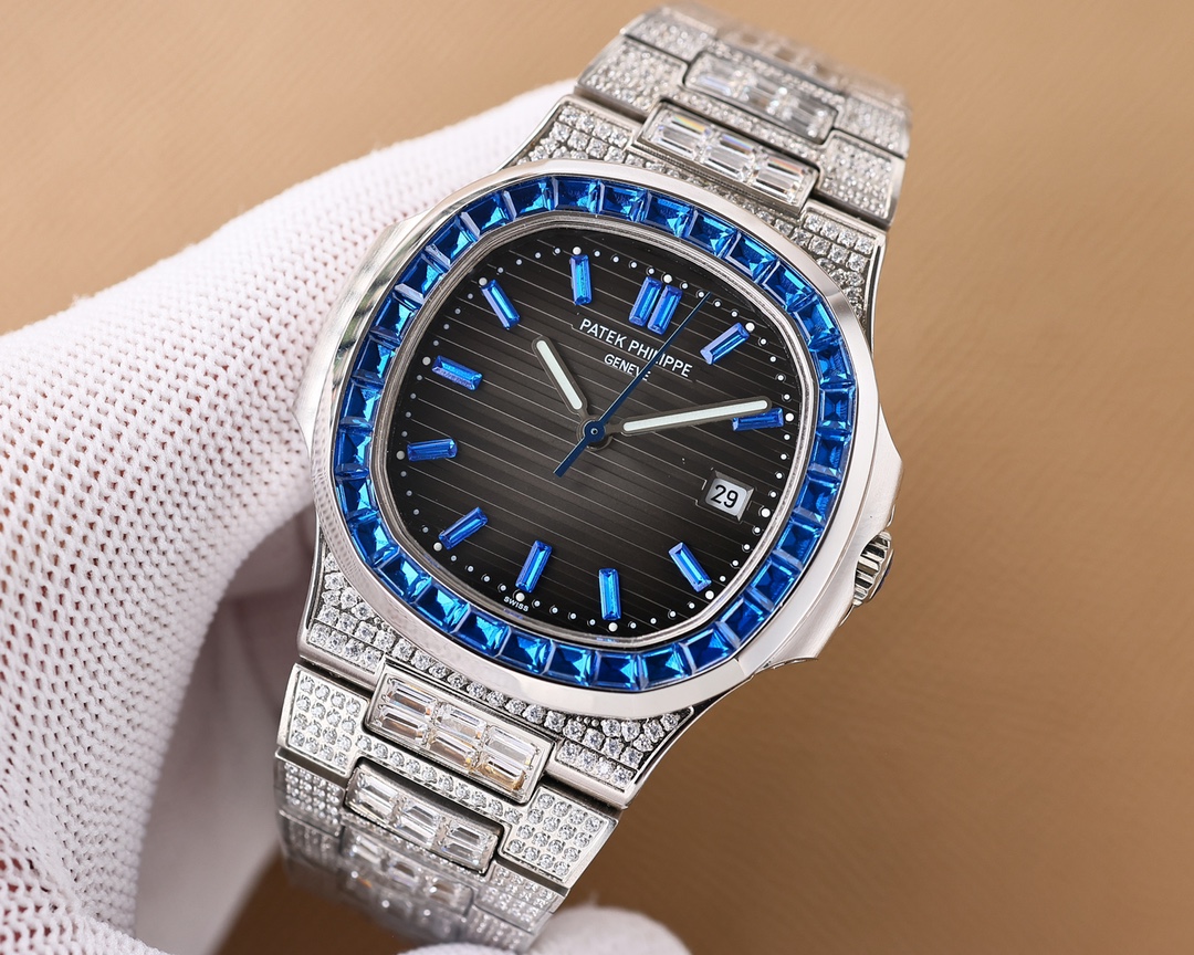 Patek Philippe Platinum Nautilus Watches