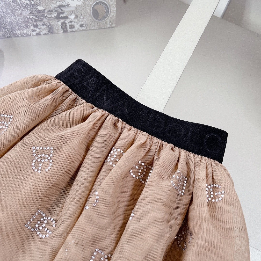 D&G spring and summer girls skirt suit