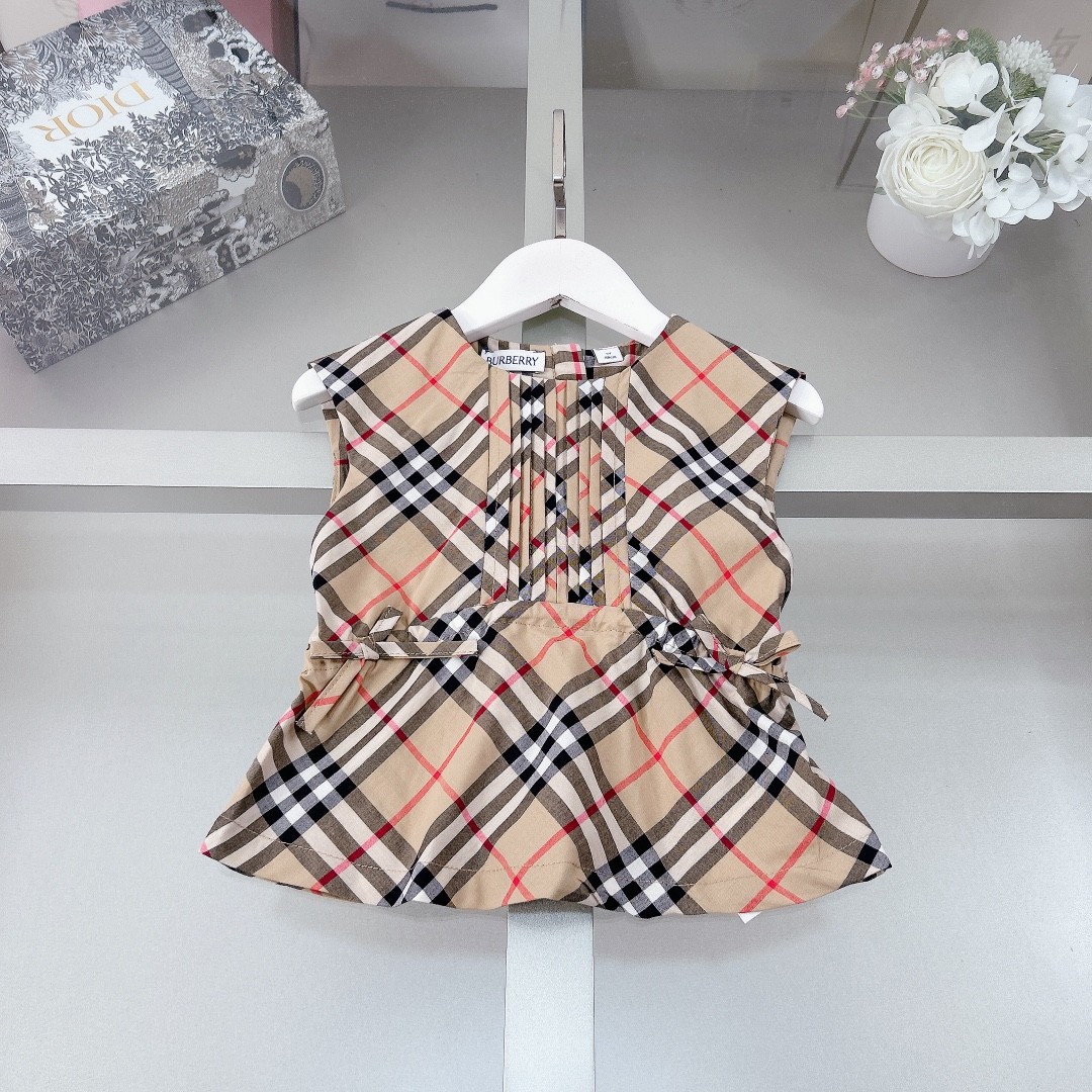 Burberry new girls culottes suit